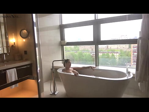 ❤️ Gagică imensă care își masturbează cu pasiune păsărica în baie ❤️❌ at ro.vanalize.ru ❌❤